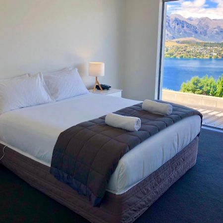 Spectacular Panoramic 5Bedroom Lakeview Queenstown Exterior photo