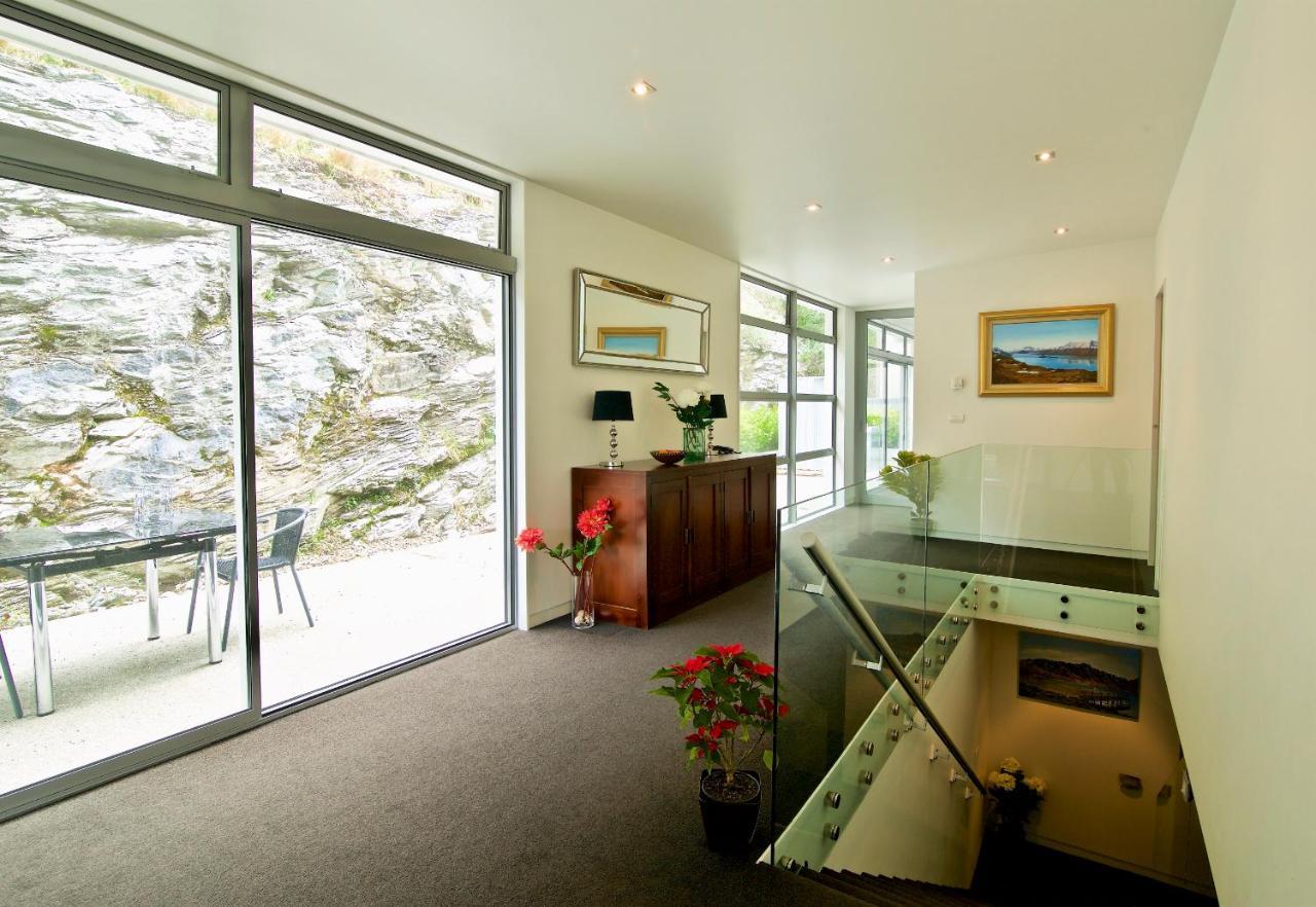 Spectacular Panoramic 5Bedroom Lakeview Queenstown Exterior photo