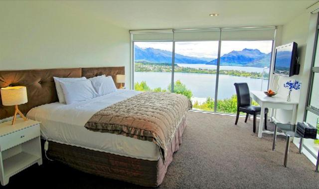 Spectacular Panoramic 5Bedroom Lakeview Queenstown Exterior photo