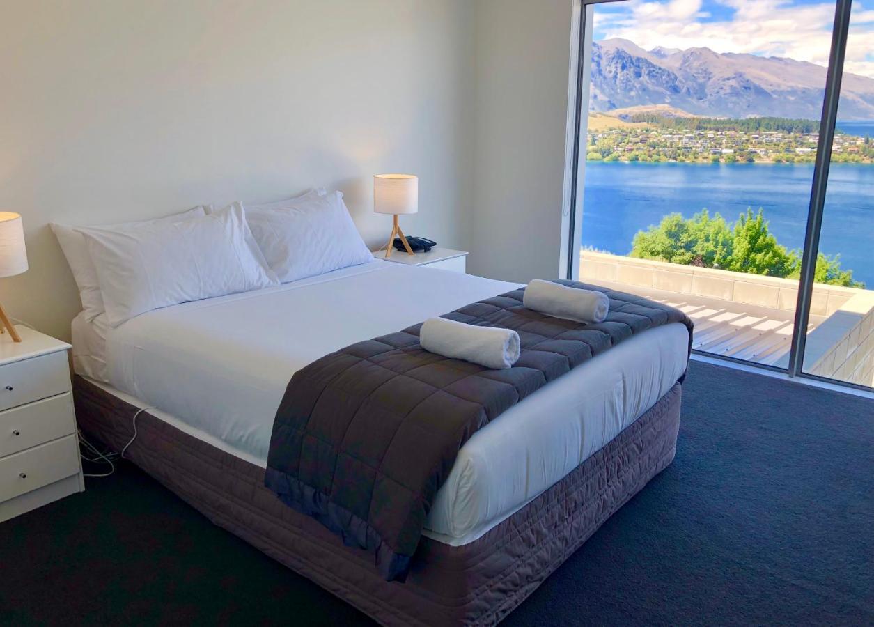 Spectacular Panoramic 5Bedroom Lakeview Queenstown Exterior photo